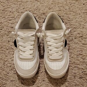 Reef Kids White and Black Sneakers